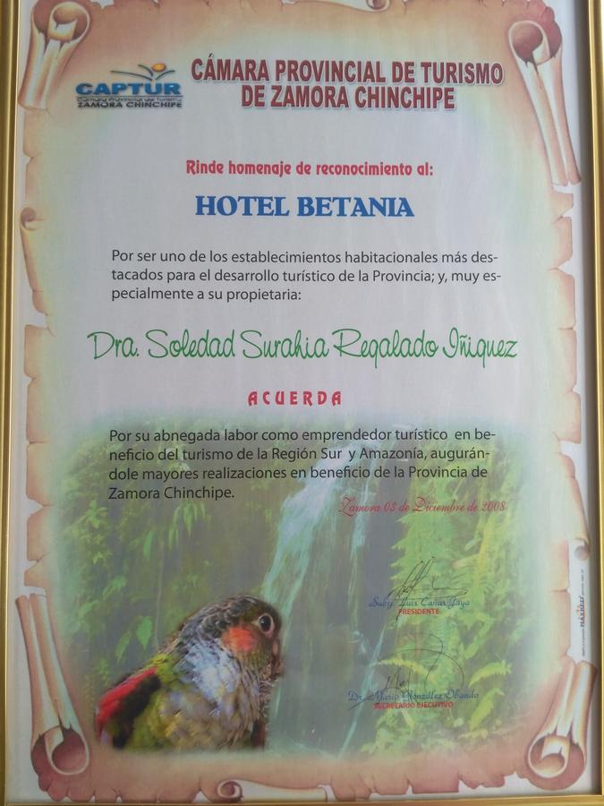Hotel Betania Zamora Bagian luar foto