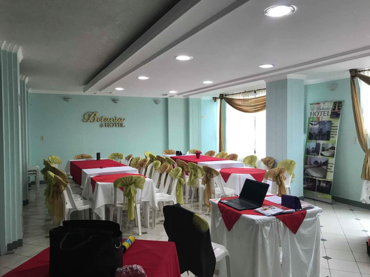 Hotel Betania Zamora Bagian luar foto